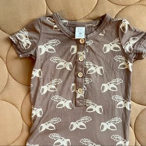 Kate Quinn | Acorn Print Shortie | 6-12